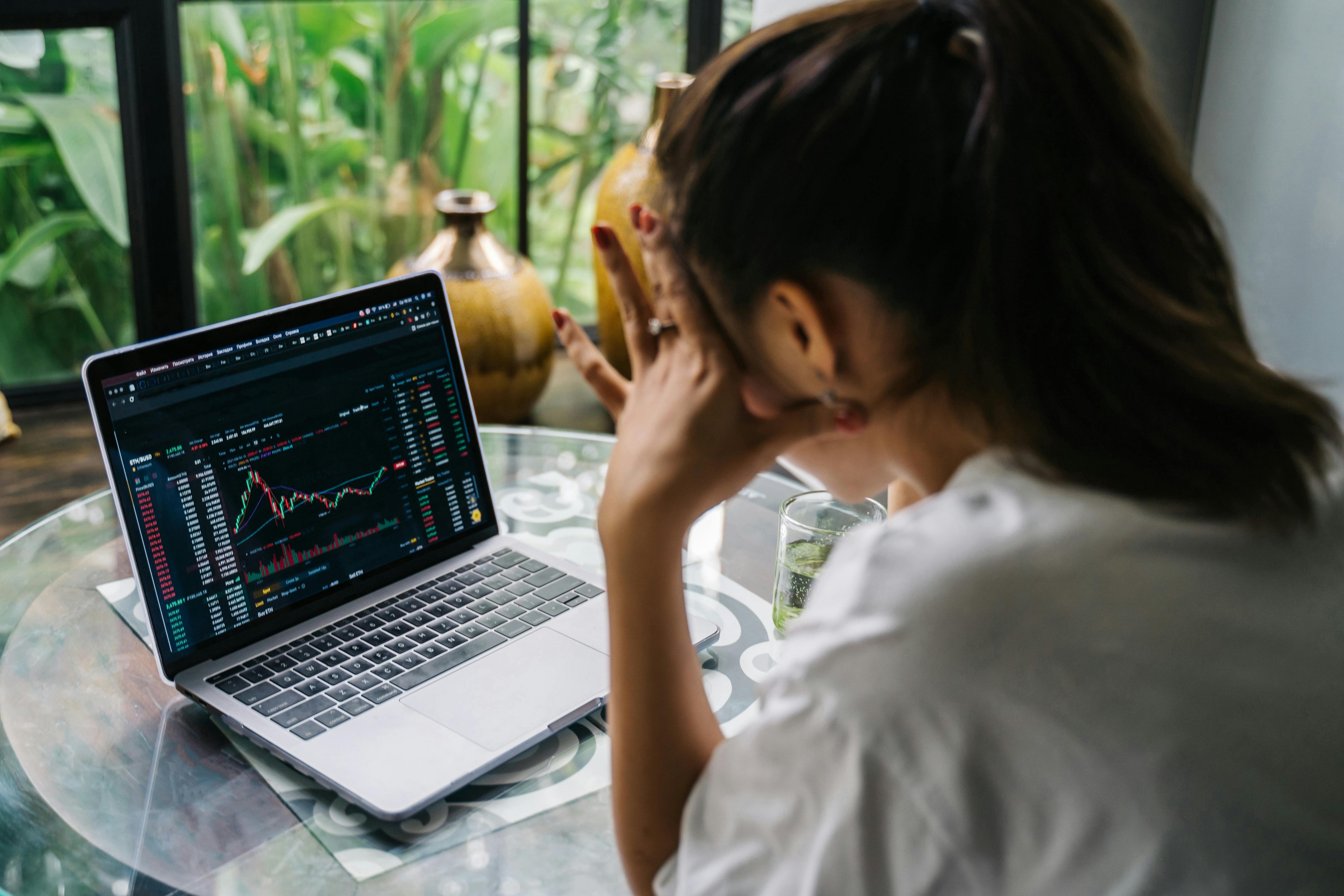 Maximizing SaaS Impact with emlen.io - emlen